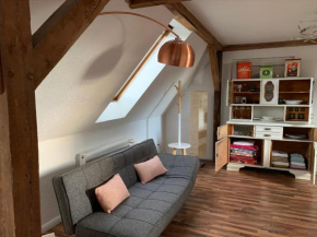 Das Haus am Teich in Besitz
